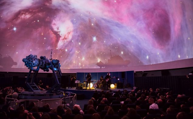 Madhouse Express lákají klipem na koncert v Planetáriu