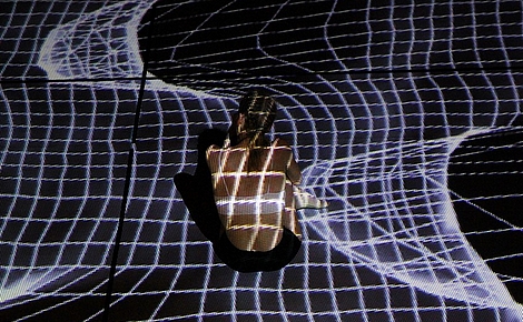 Cube: hudba, obraz a pohyb v kostce