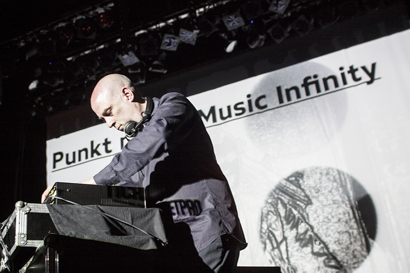 Punkt meets Music Infinity, 10.4.2015, palác Akropolis