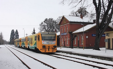 Opuštěné nádraží: vánoční a novoroční