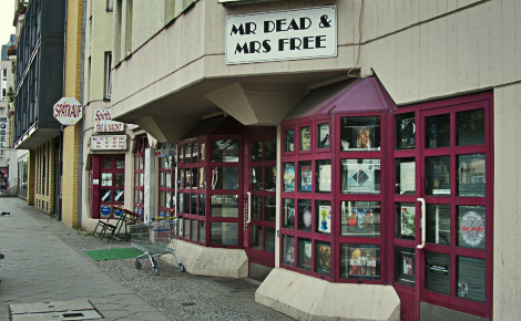 Record store junkie: Mr. Dead & Mrs. Free